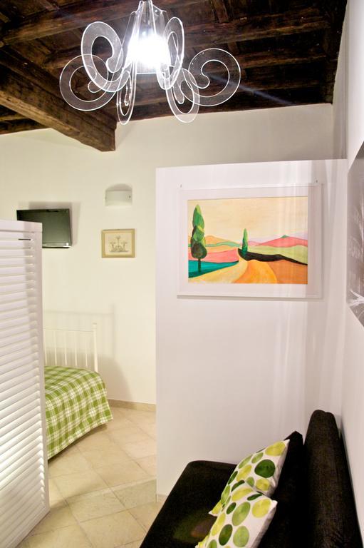 Nostromondo Apartments In Rome City Centre Δωμάτιο φωτογραφία