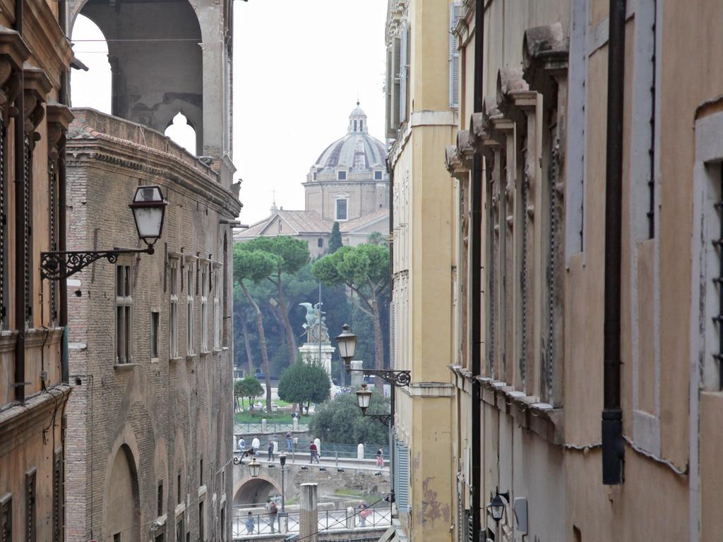 Nostromondo Apartments In Rome City Centre Δωμάτιο φωτογραφία